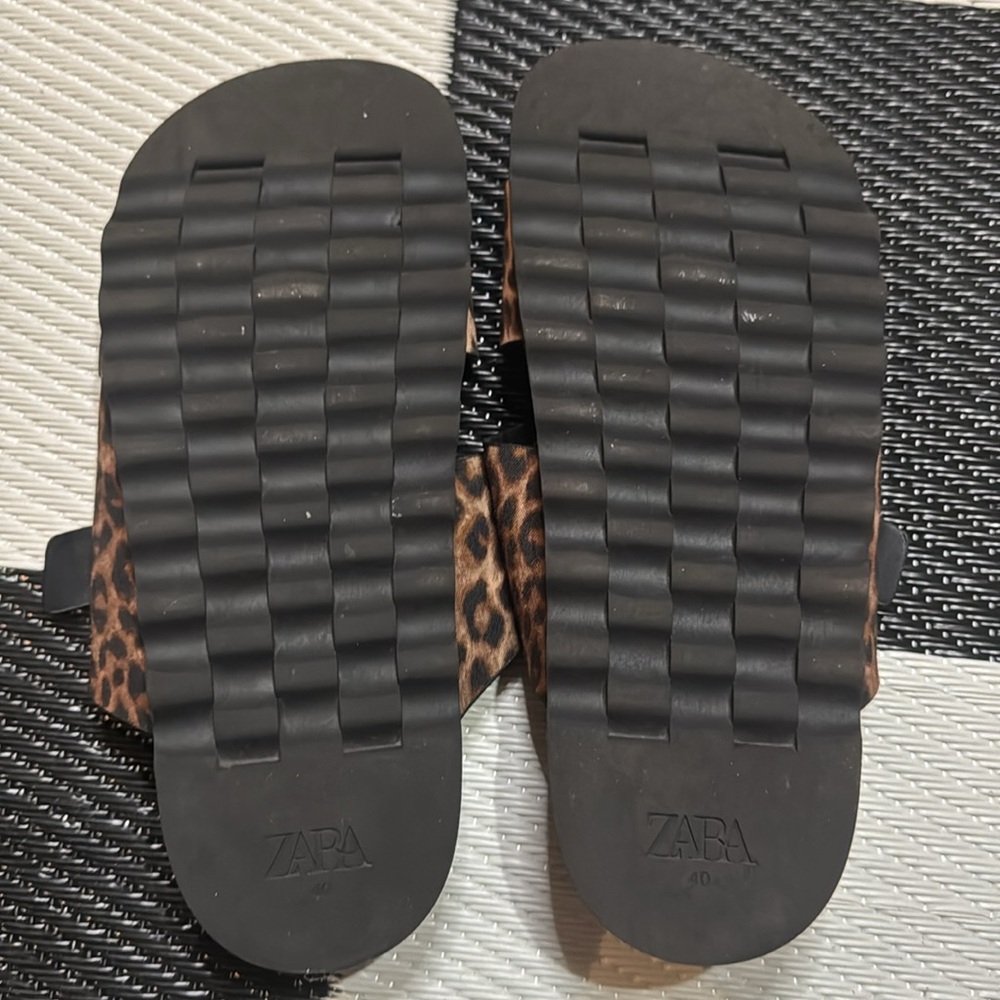 Zara Sandals - Picture 3 of 3